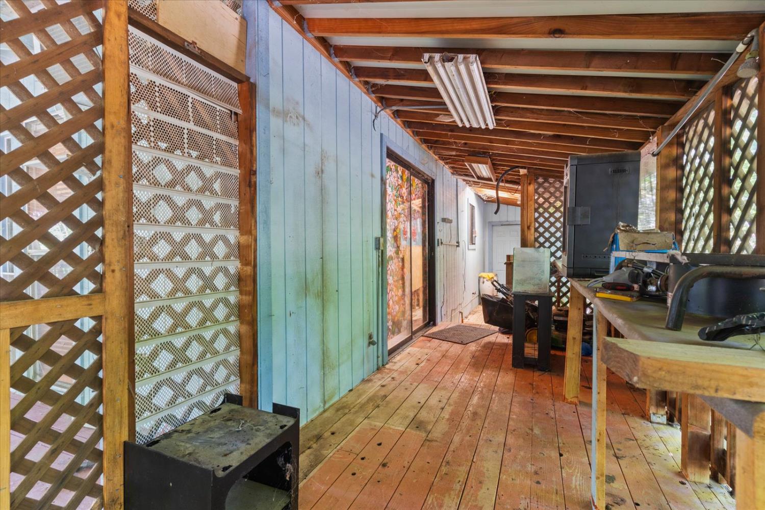 3205 Castlewood Circle