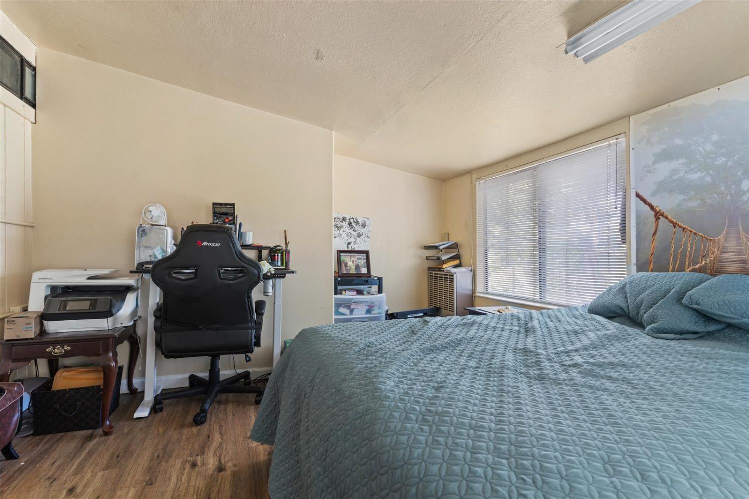 3205 Castlewood Circle