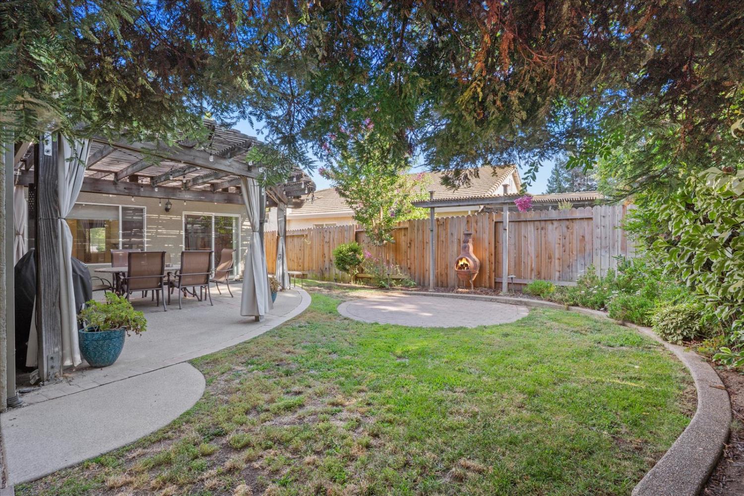 9000 Pembridge Drive