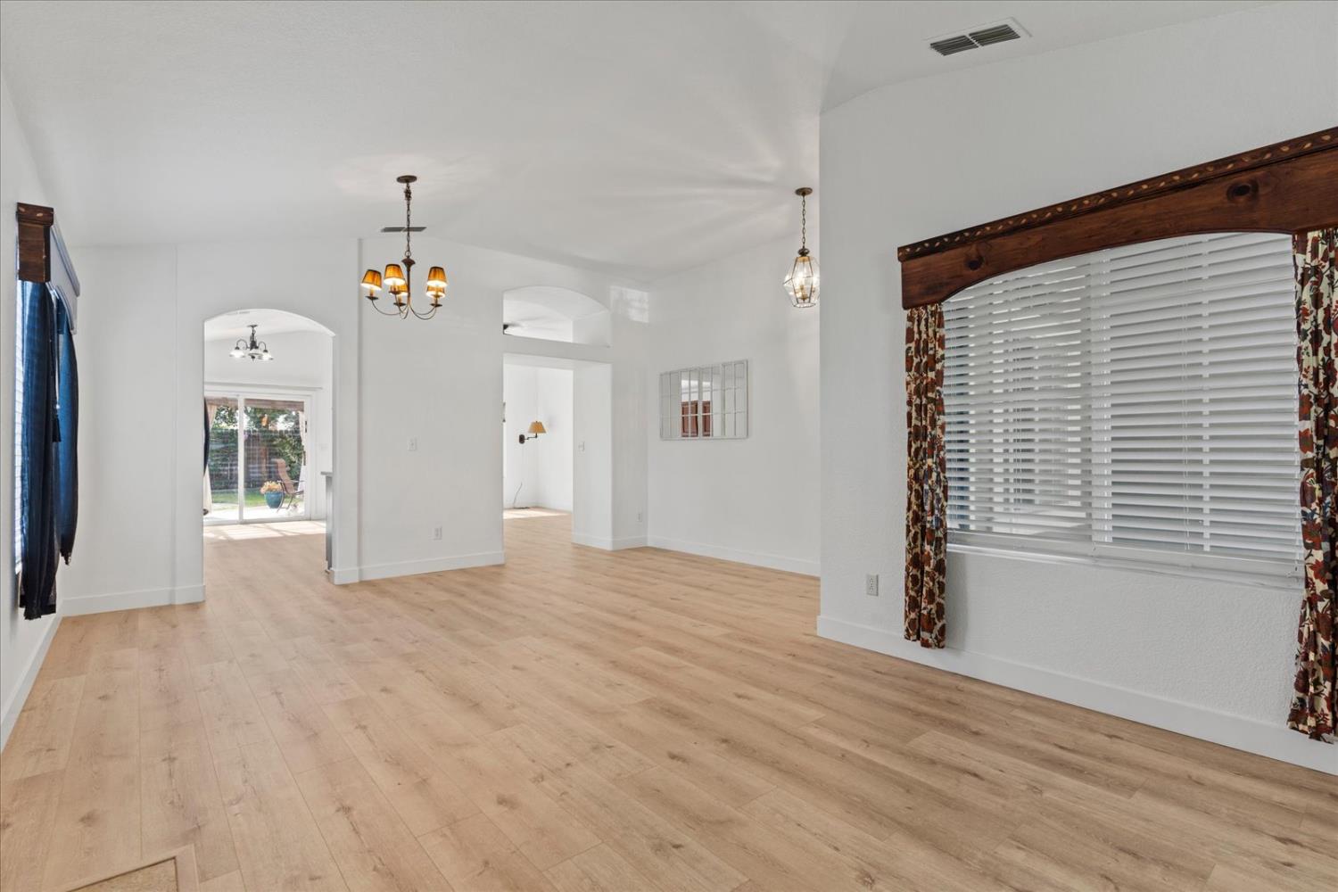 9000 Pembridge Drive