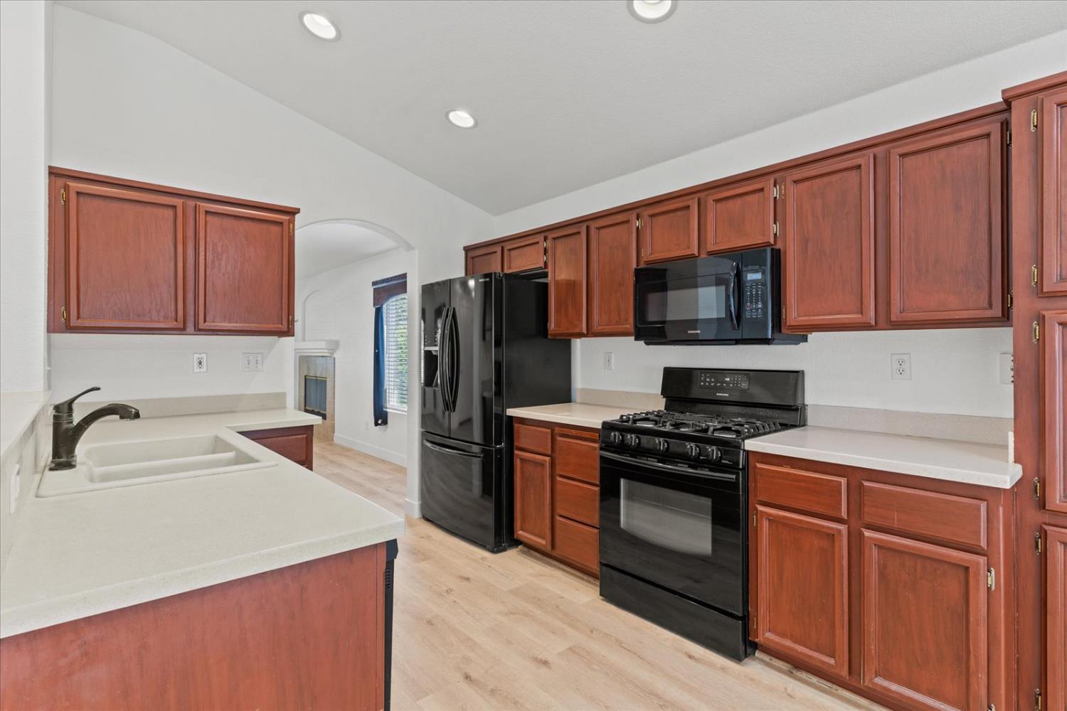 9000 Pembridge Drive