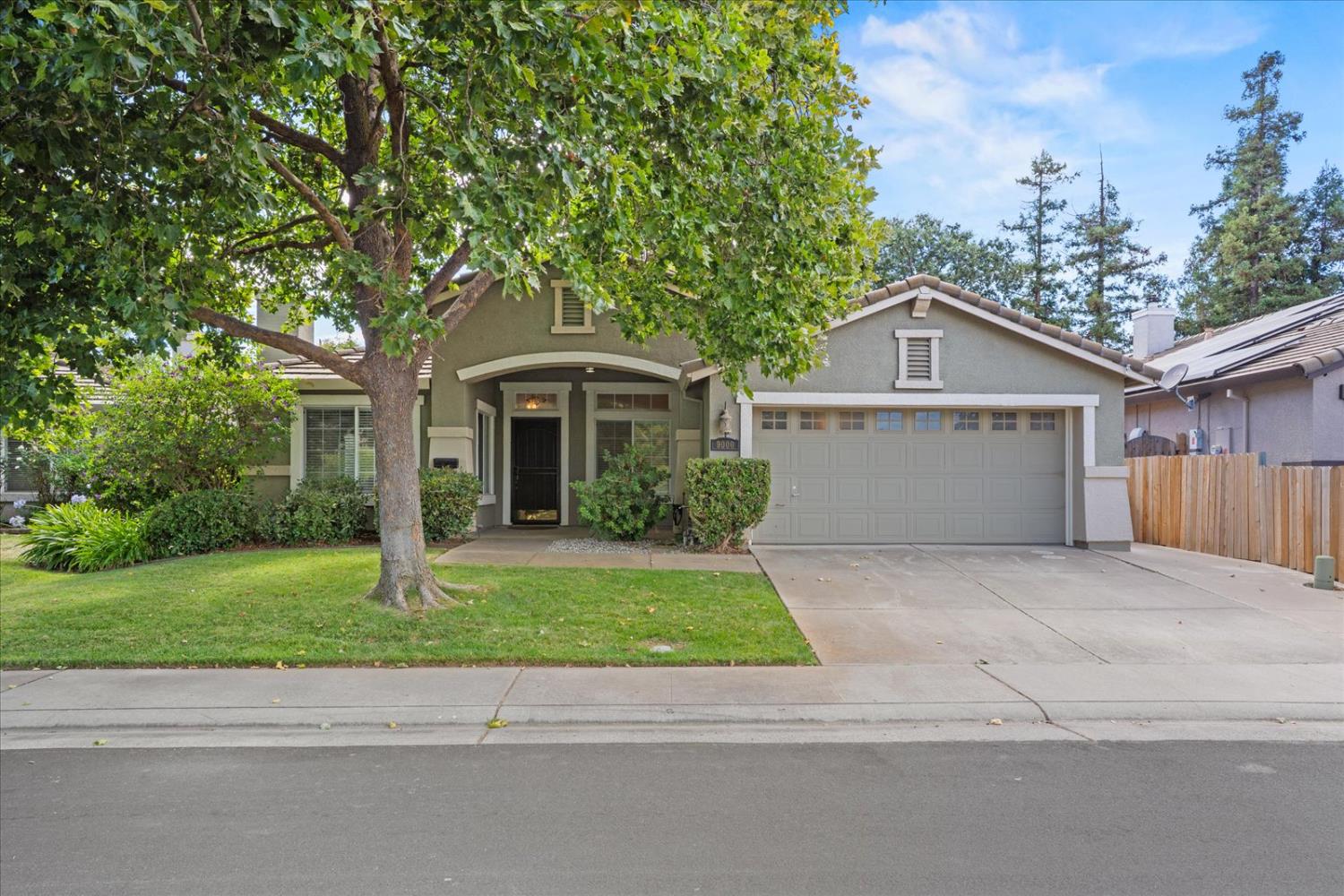 9000 Pembridge Drive