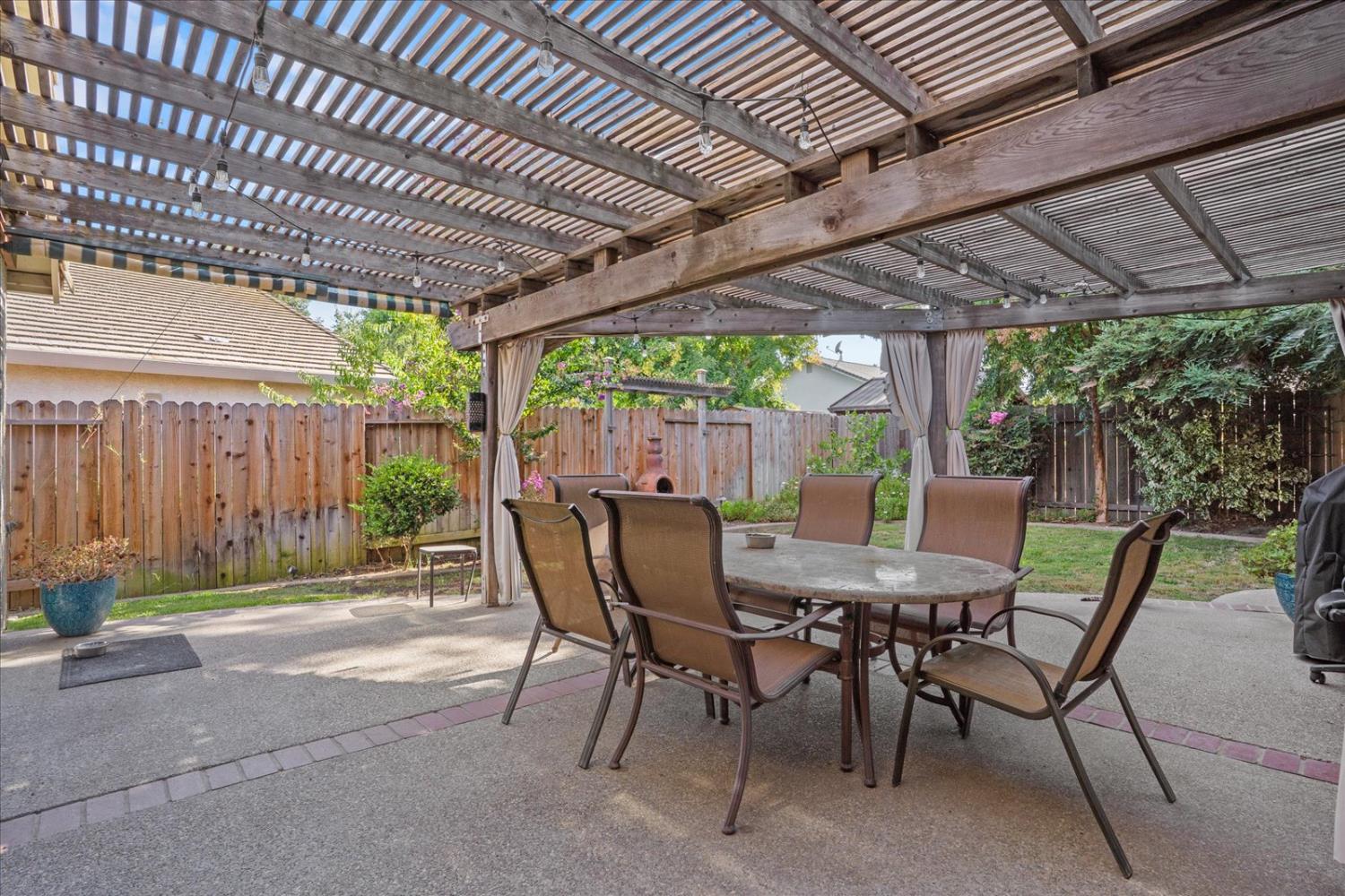 9000 Pembridge Drive