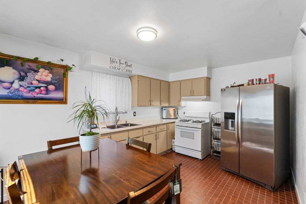 33840 10th Street