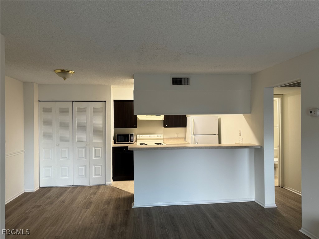 5321 Summerlin RD 2111