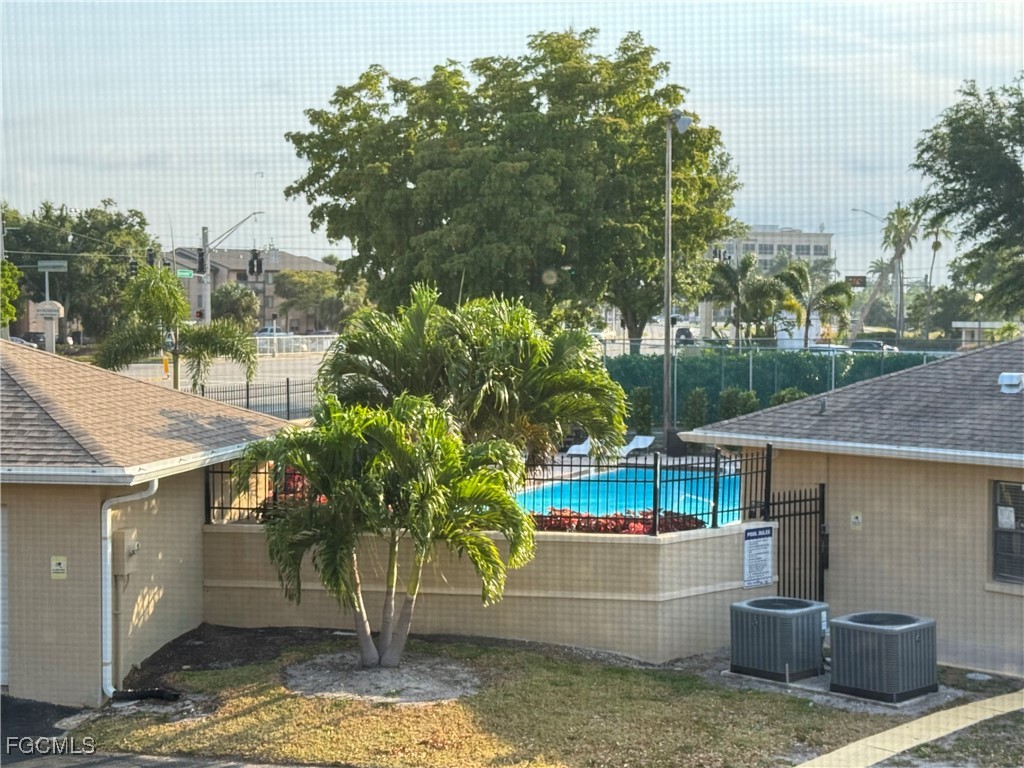5321 Summerlin RD 2111
