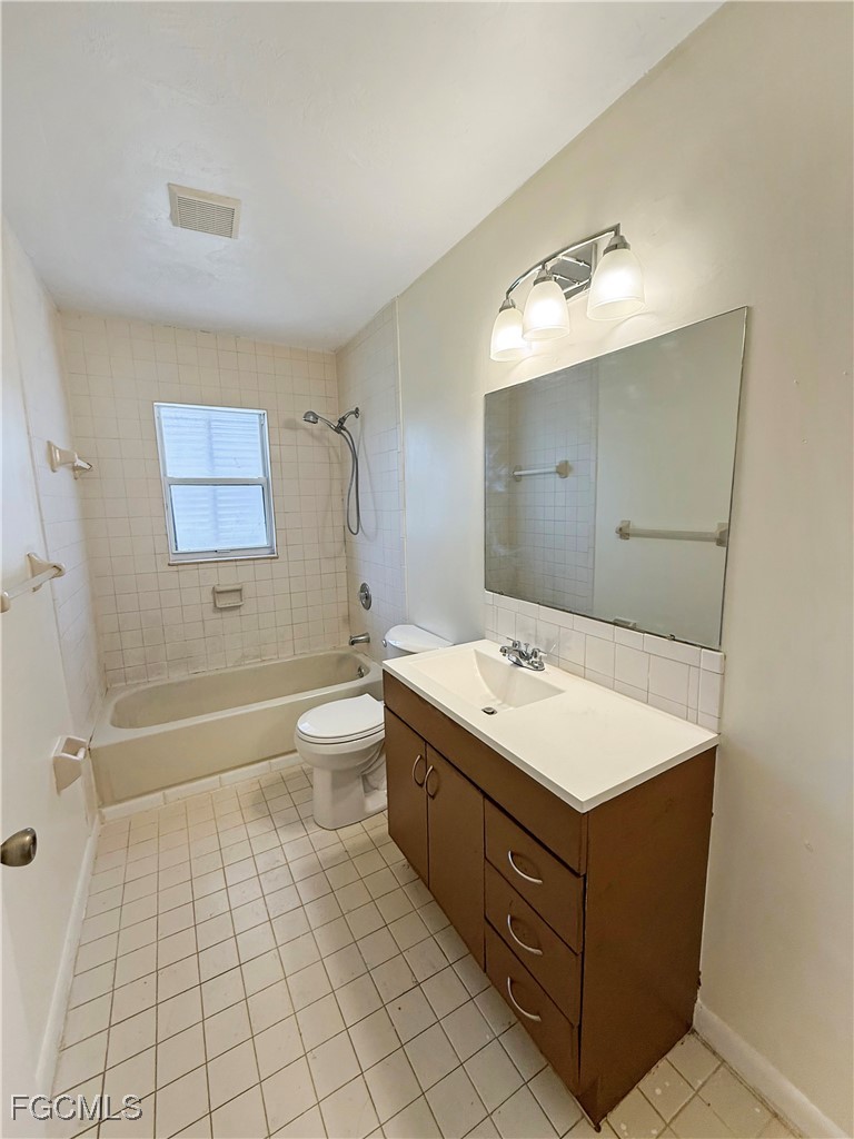9701 Galley CT