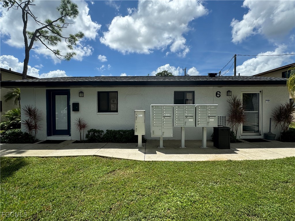7961 Gladiolus DR