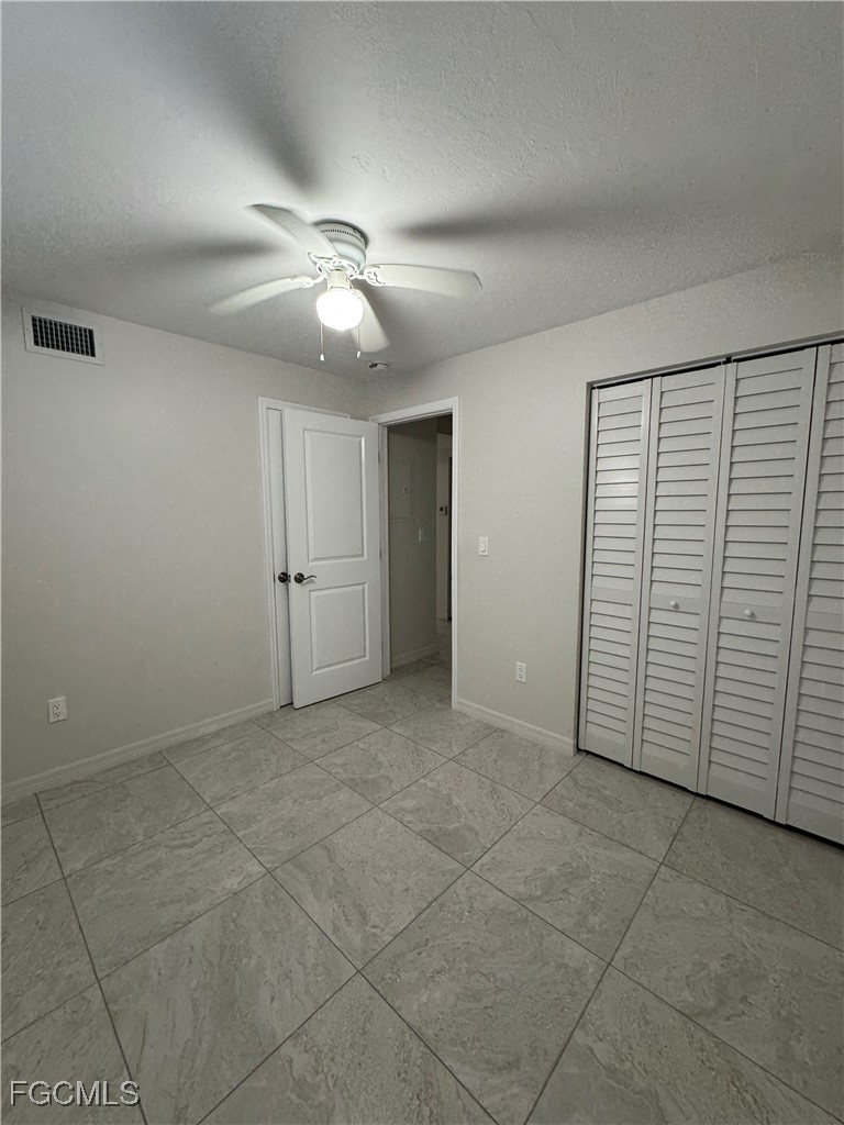 7961 Gladiolus DR