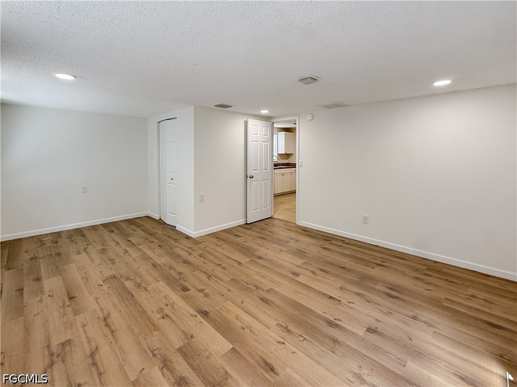 202 2nd ST L