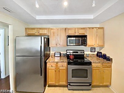 3334 N Key DR 8