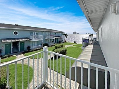 3334 N Key DR 8