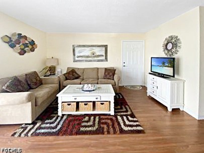 3334 N Key DR 8