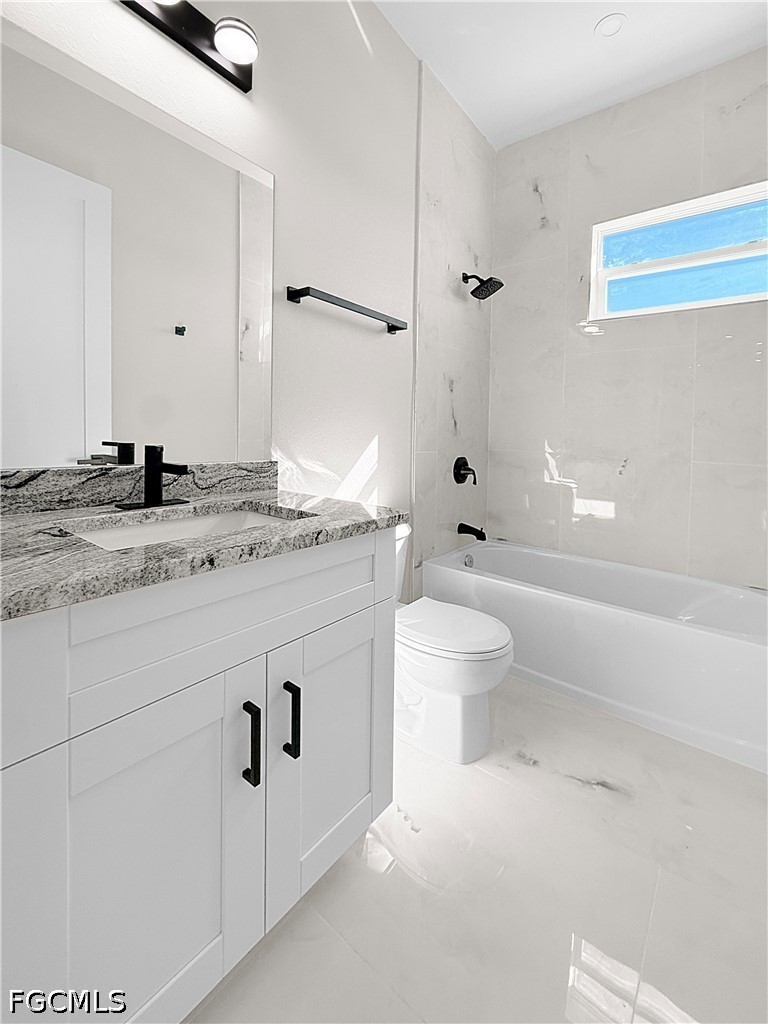 303 NW 26th AVE
