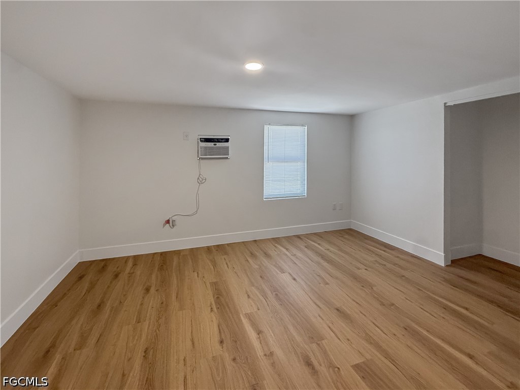 204 2nd ST 2