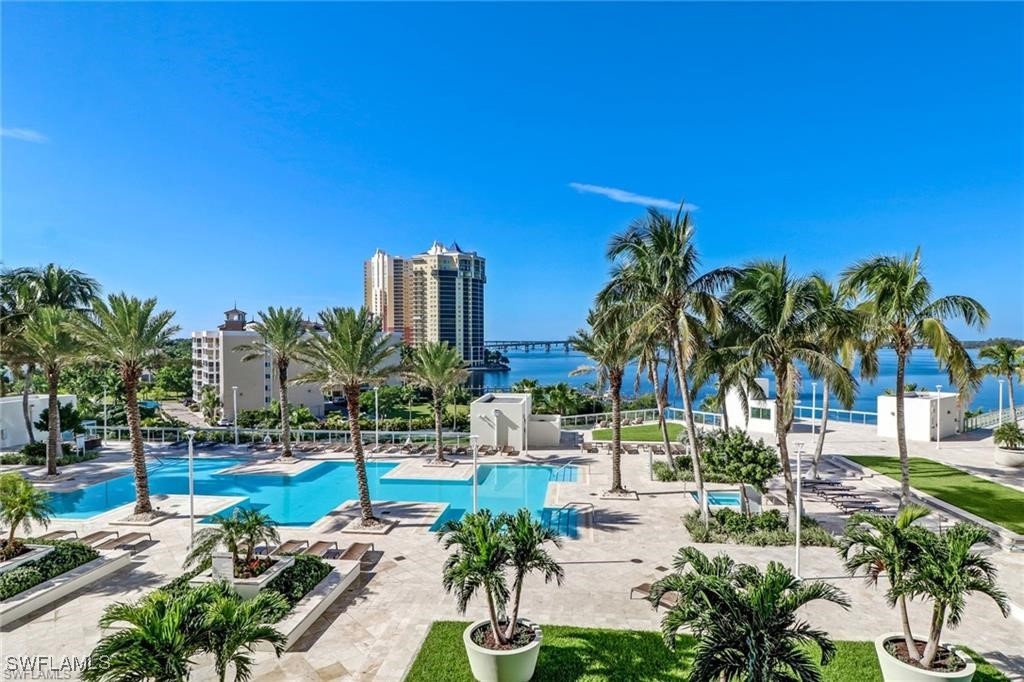3000 Oasis Grand BLVD 3105