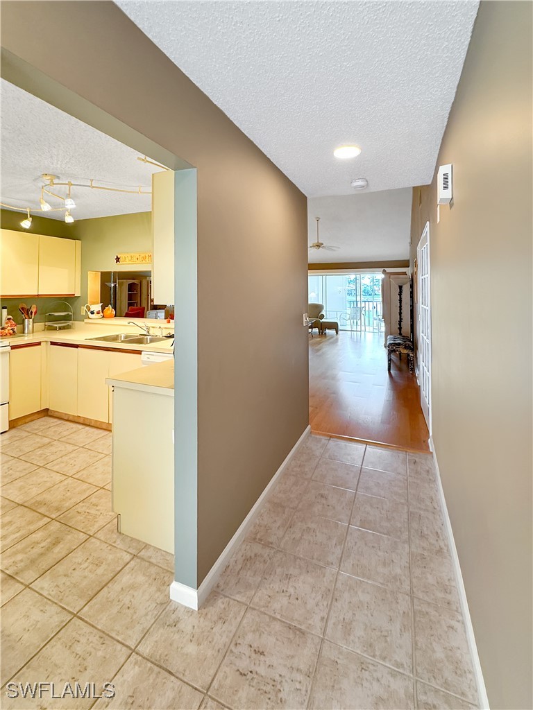 5916 Cranbrook WAY G206