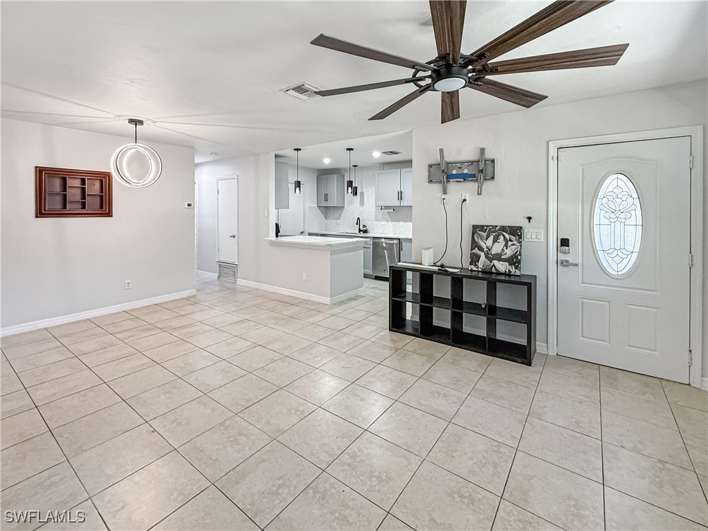 429 Morgan CIR S
