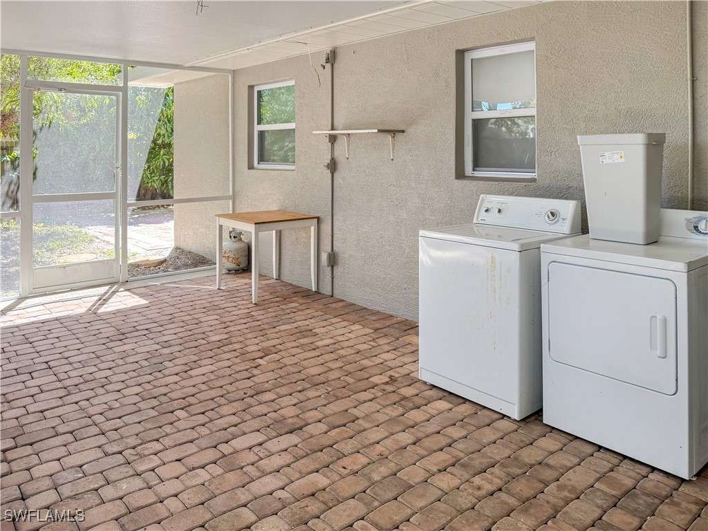 429 Morgan CIR S
