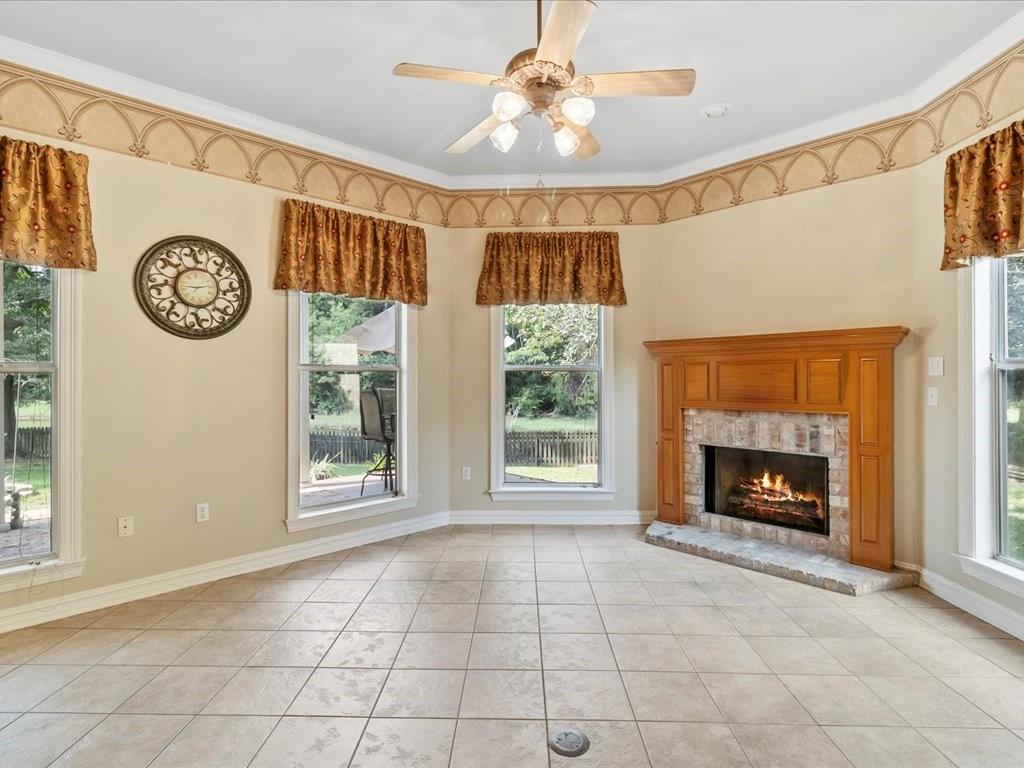 260 DELTA Drive