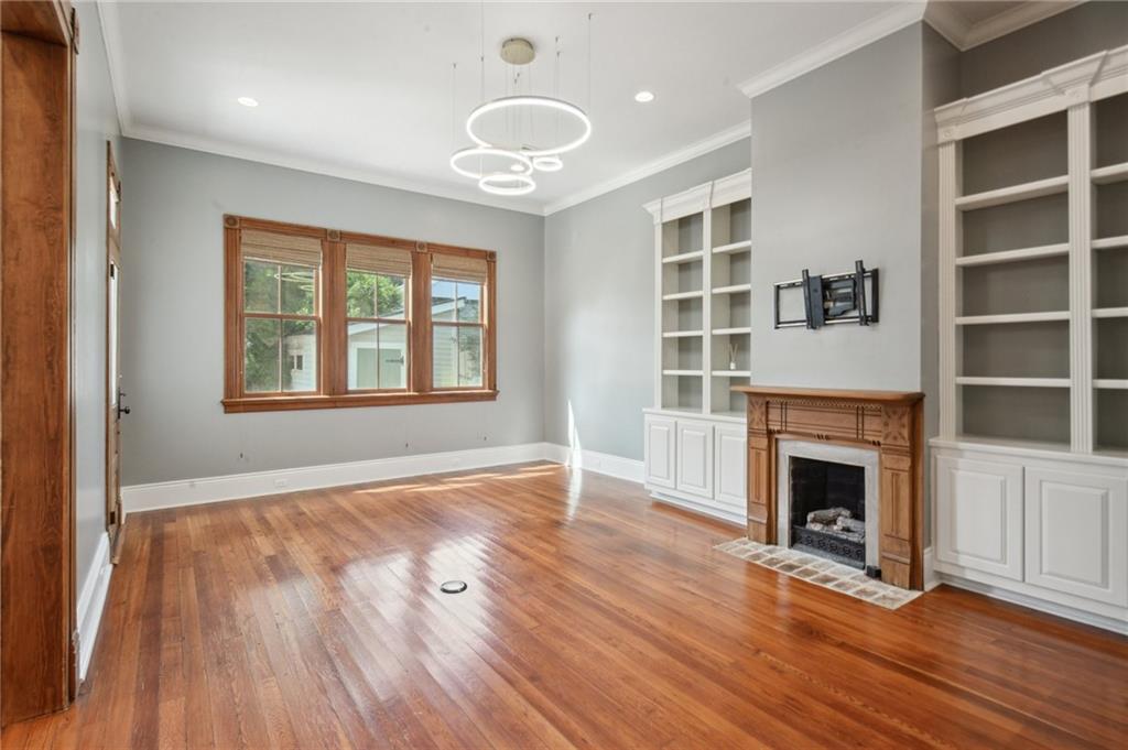 406 AUDUBON Street