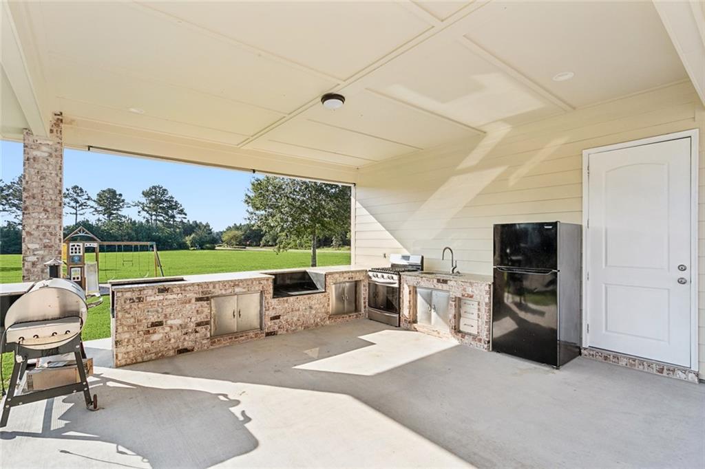 75024 EMERYWOOD Drive