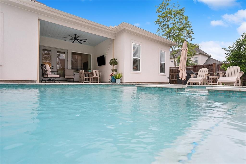 1204 DELTA Lane