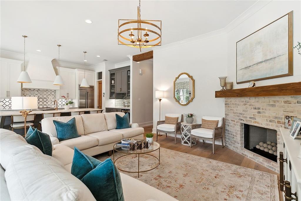 1204 DELTA Lane