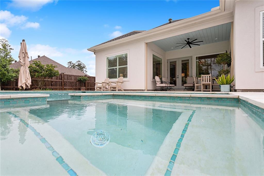 1204 DELTA Lane