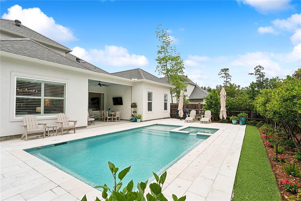1204 DELTA Lane