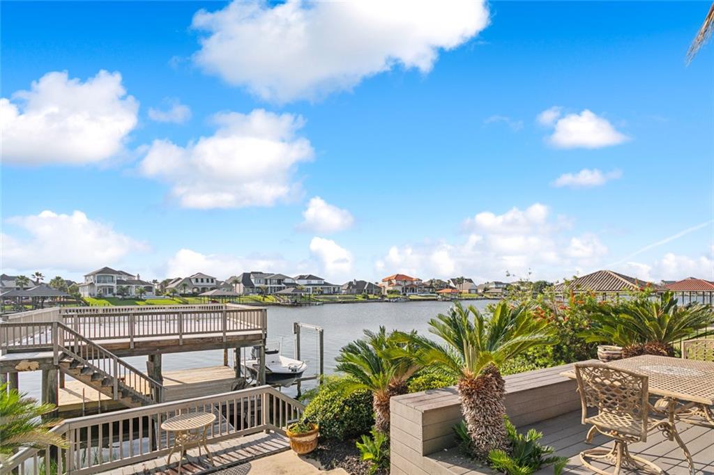 1079 S MARINA VILLA None