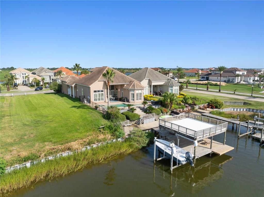 1079 S MARINA VILLA None