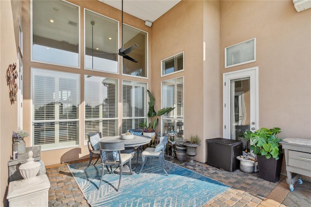 1079 S MARINA VILLA None
