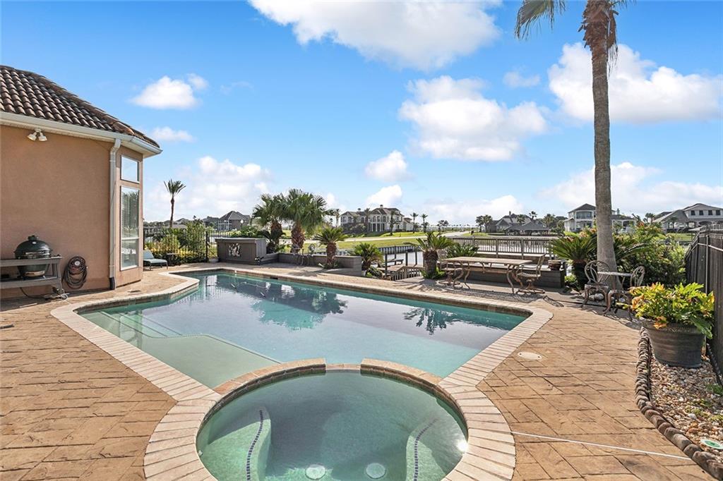 1079 S MARINA VILLA None