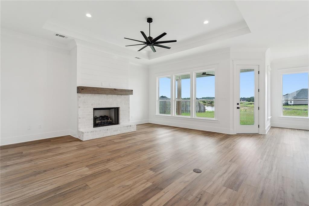 8073 BEDICO TRAIL Lane