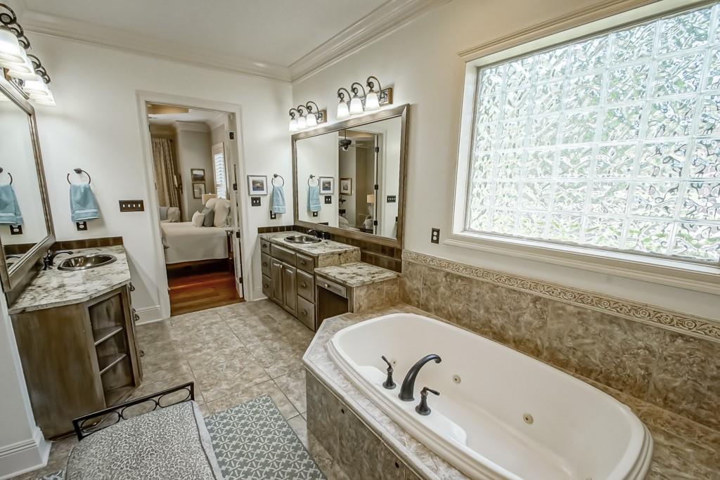 33 TUPELO Trace