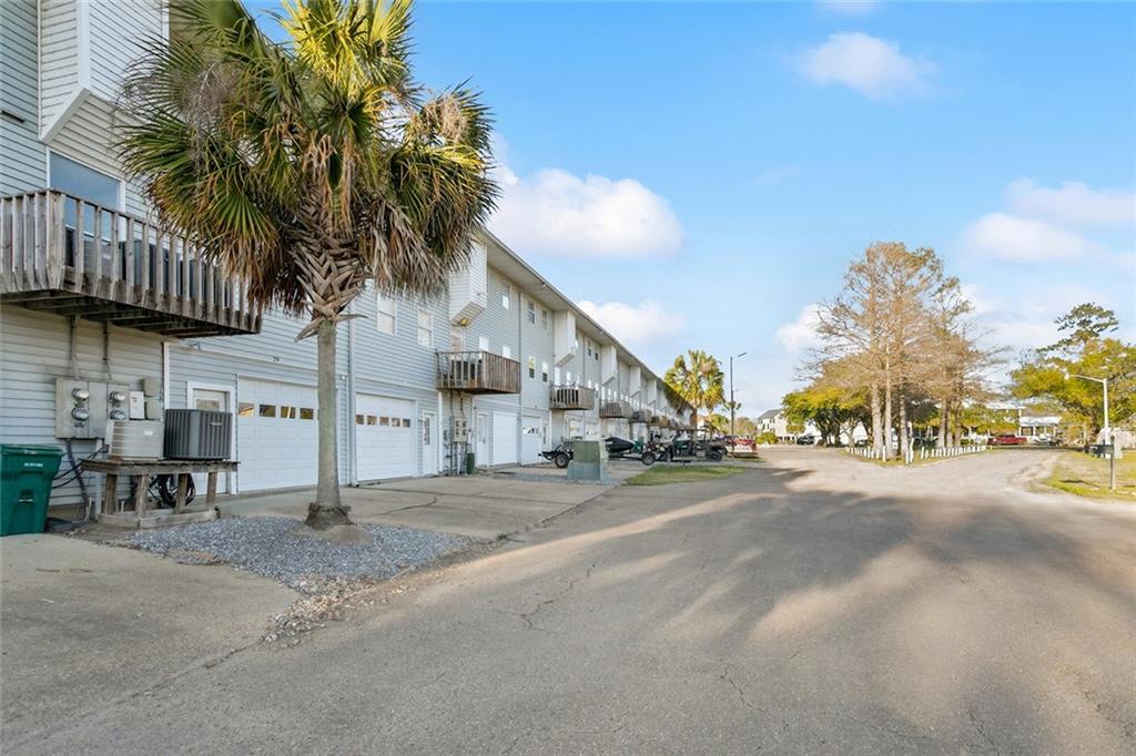 32875 RIVERGATE Circle 29