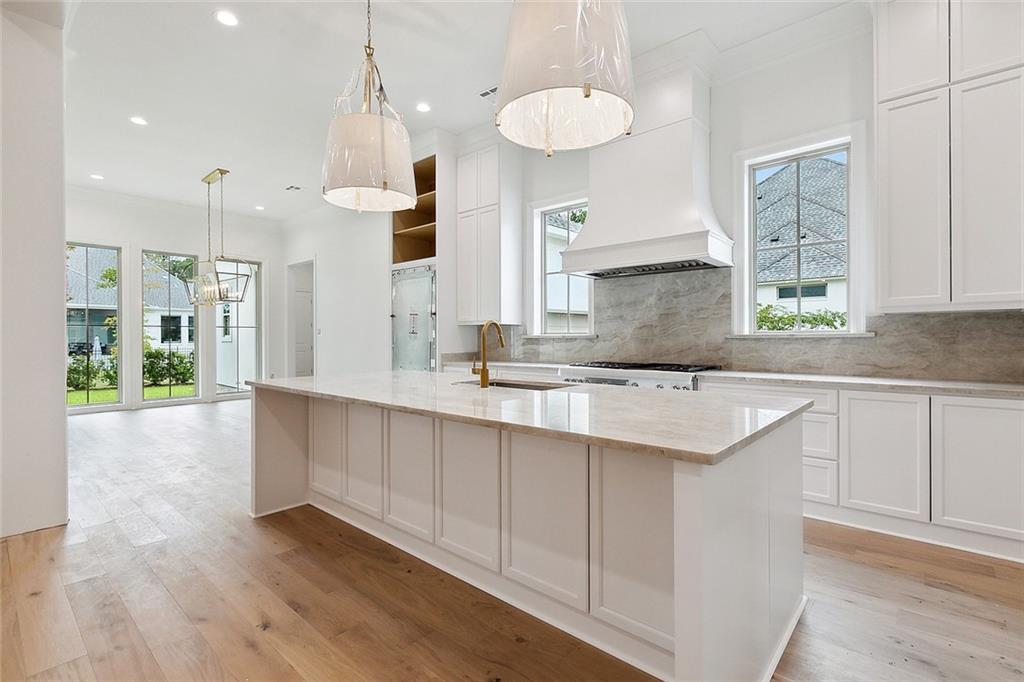 129 OLEANDER Court