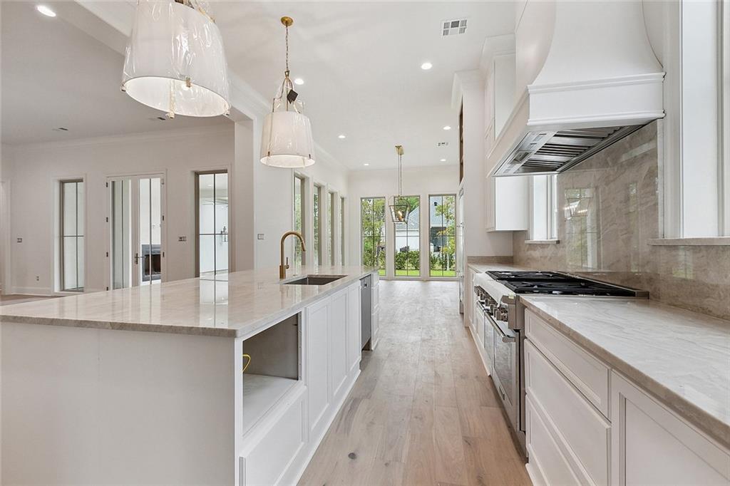 129 OLEANDER Court