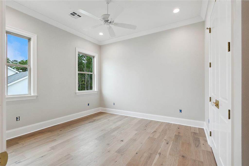 129 OLEANDER Court