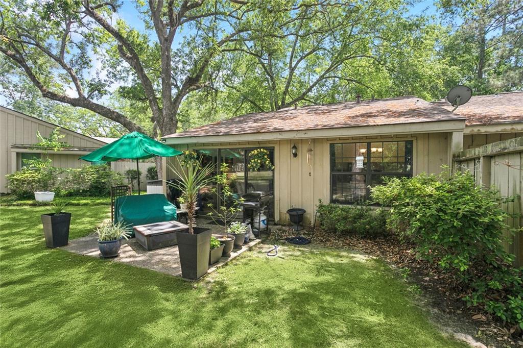 645 N BEAU CHENE Drive 6