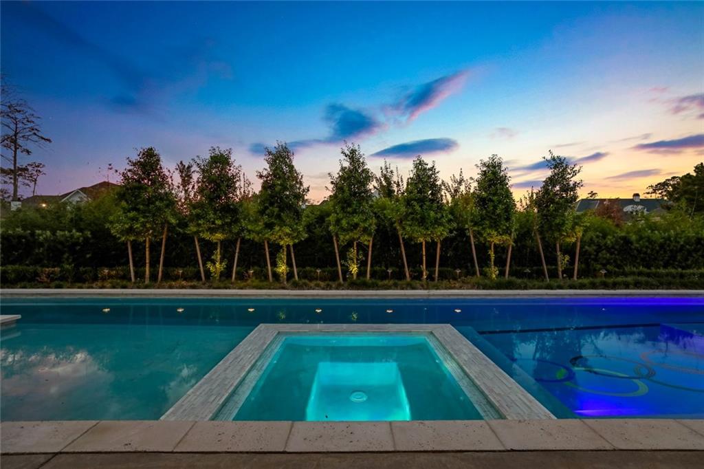 200 OLEANDER Court