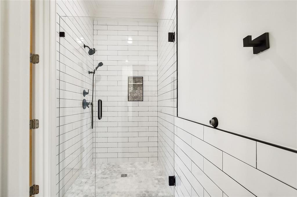 200 OLEANDER Court
