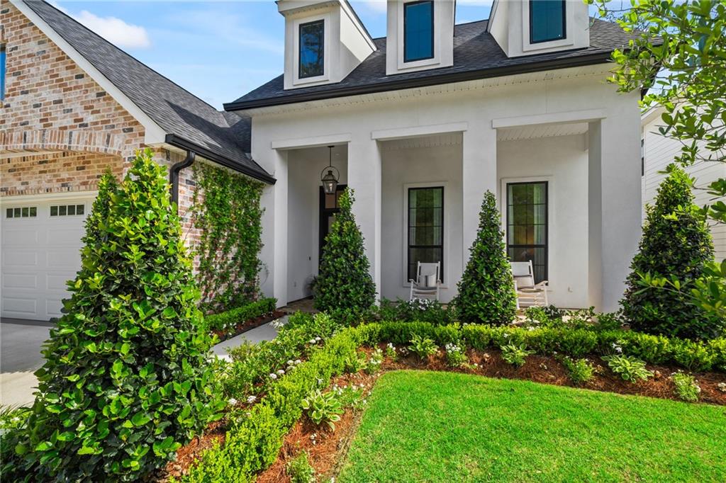 5072 TWIN RIVER Place