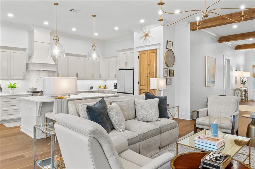 5072 TWIN RIVER Place