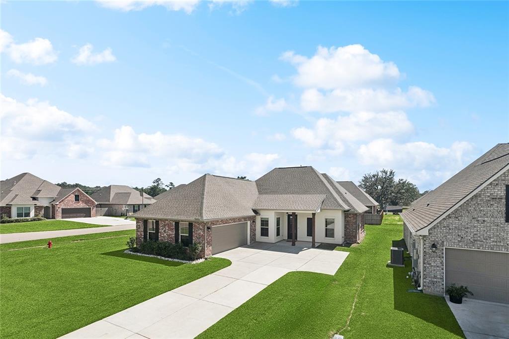 2031 GABRIEL Drive