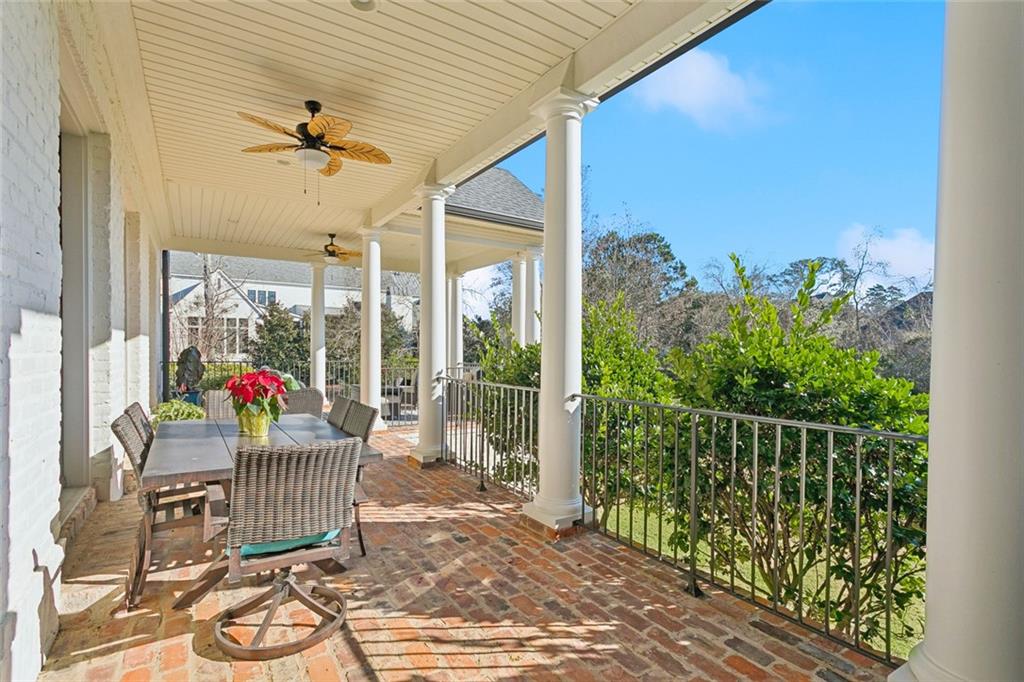 160 SANCTUARY Drive