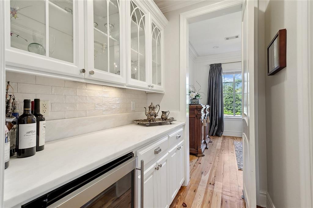 160 SANCTUARY Drive