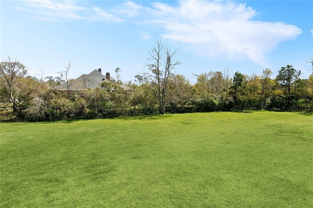 160 SANCTUARY Drive