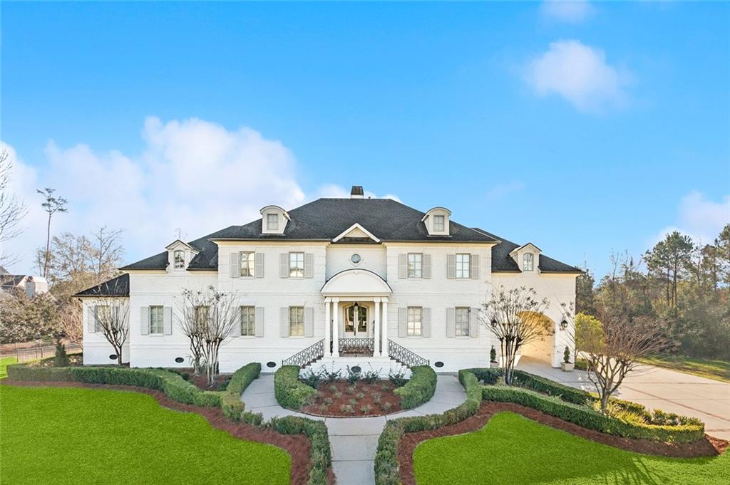 160 SANCTUARY Drive